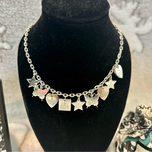 Gucci Multiple Charm Necklace - Picture 4 of 8